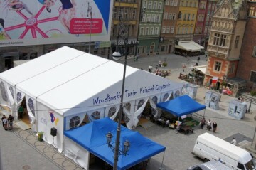 Oficyna Wydawnicza ATUT na Wrocławskim Tanim Książek Czytaniu